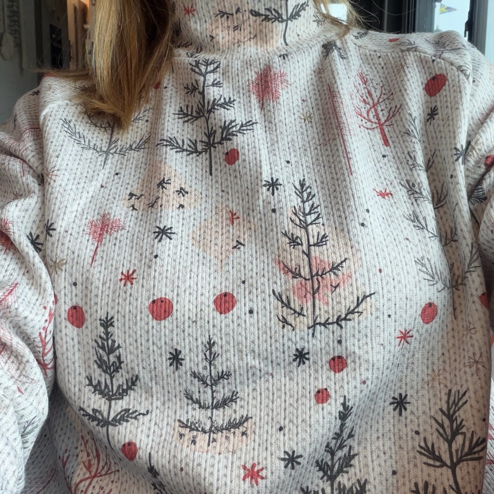 YNS Generic Cream and Red Tree Print Turtleneck Sweater